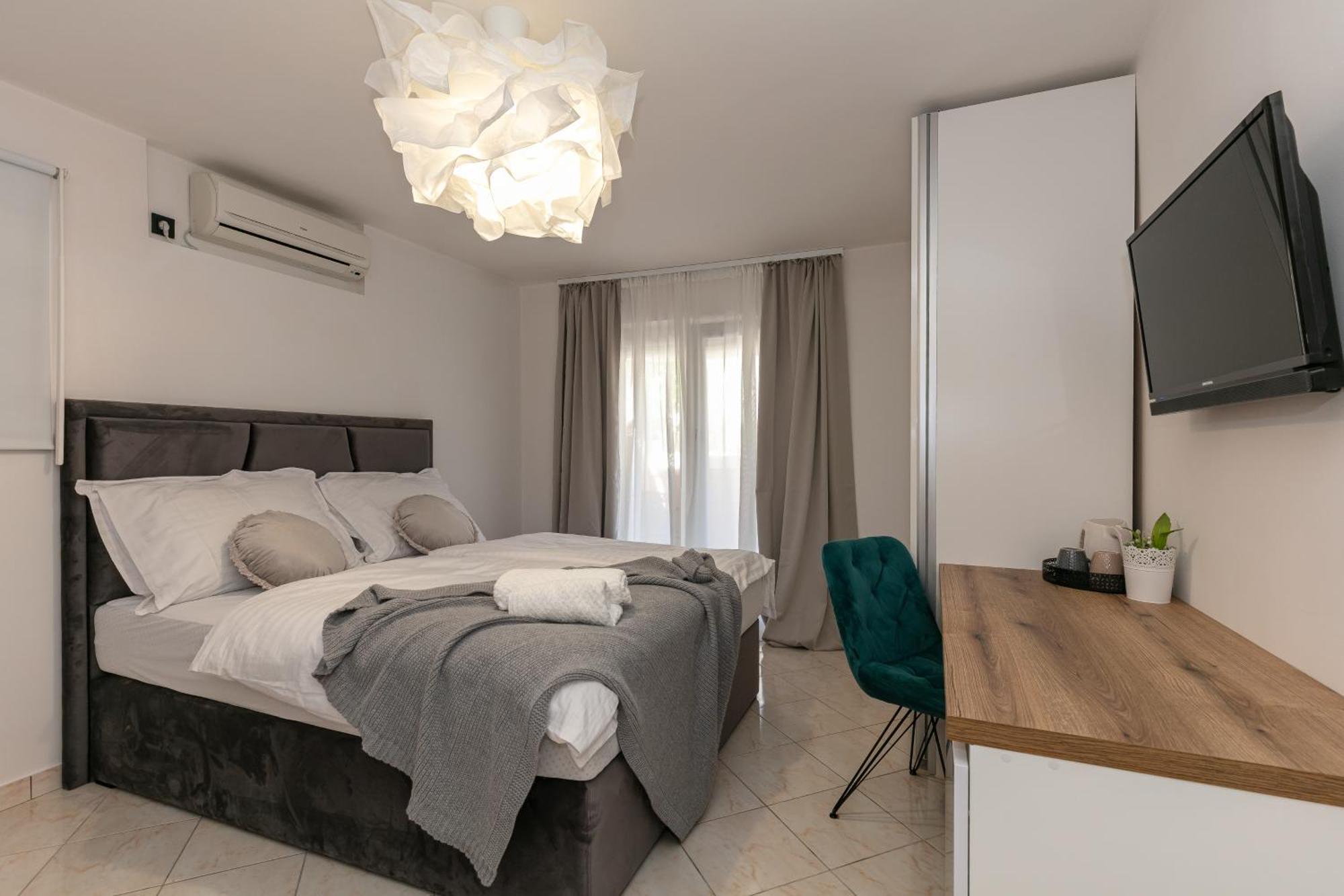 Pansion Gaspar Biograd Na Moru Exterior foto