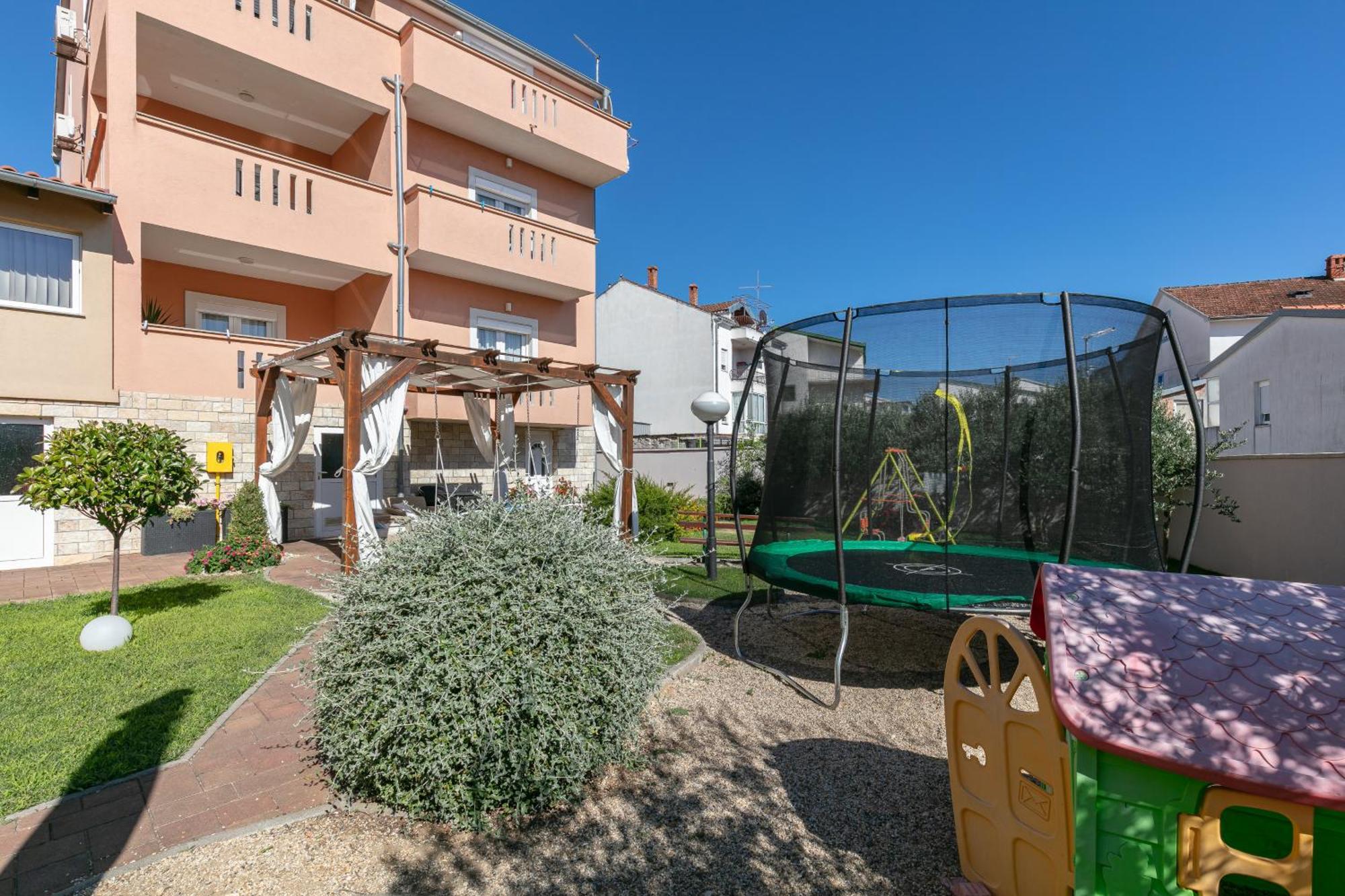 Pansion Gaspar Biograd Na Moru Exterior foto